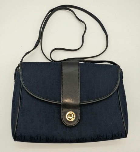 Borsa tracolla christian - a,