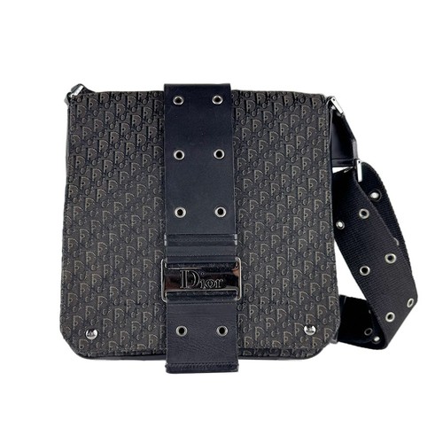 Borsa tracolla christian - a,