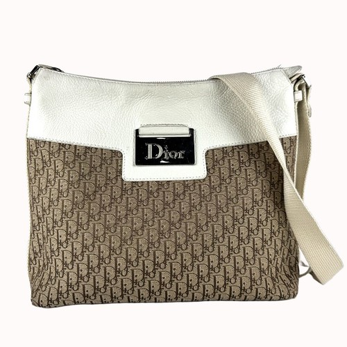 Borsa tracolla christian - a,