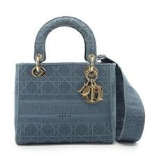 Borsa Lady Dior media